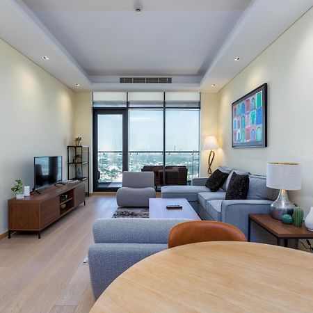Modern 1Br Apartment, High Floor, Near Dubai Mall Екстериор снимка