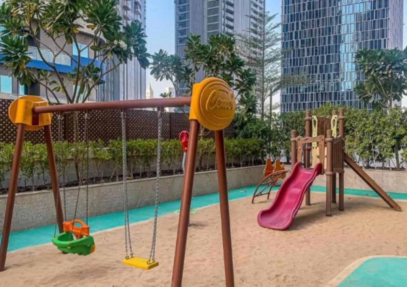 Modern 1Br Apartment, High Floor, Near Dubai Mall Екстериор снимка
