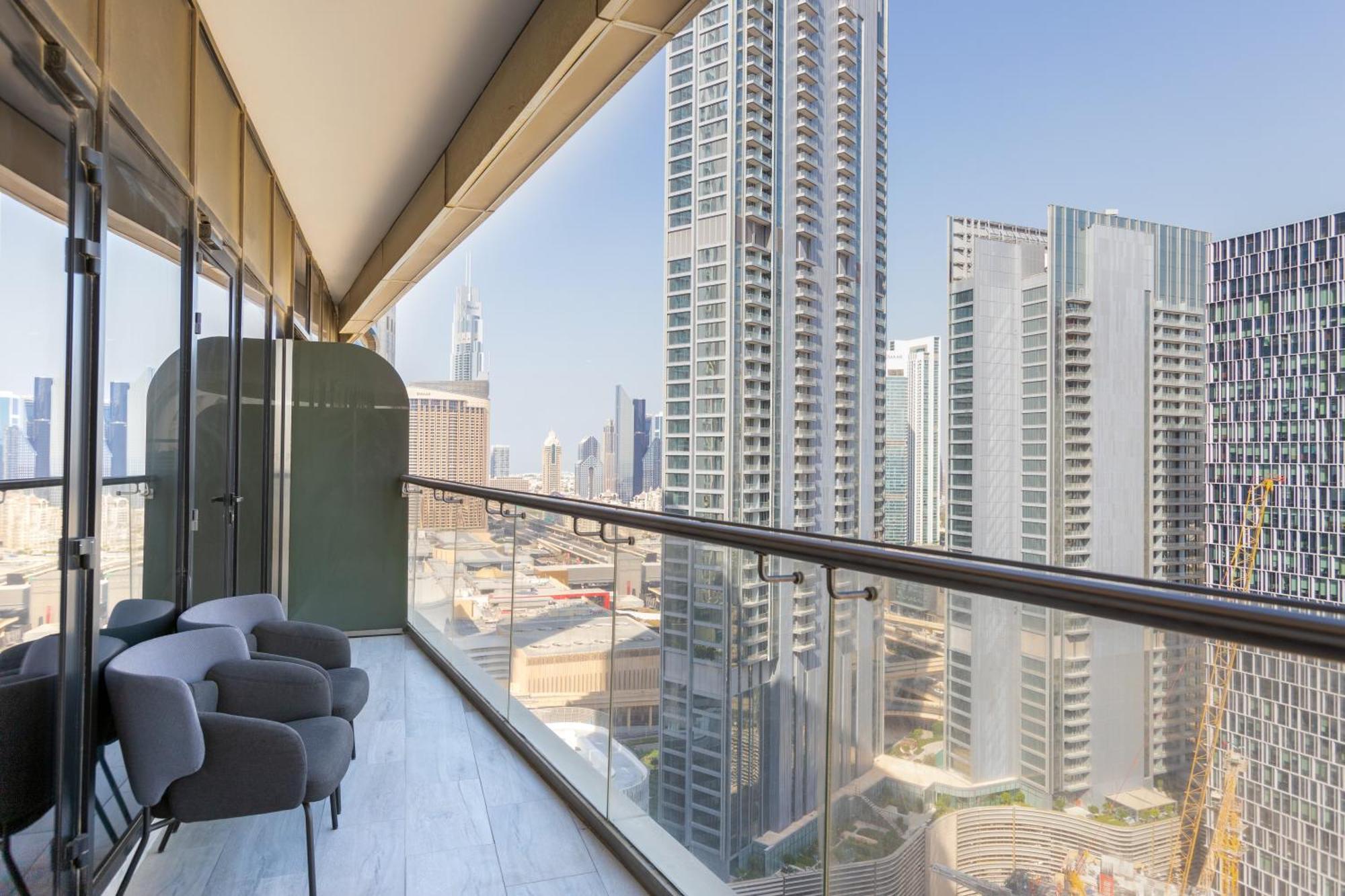 Modern 1Br Apartment, High Floor, Near Dubai Mall Екстериор снимка