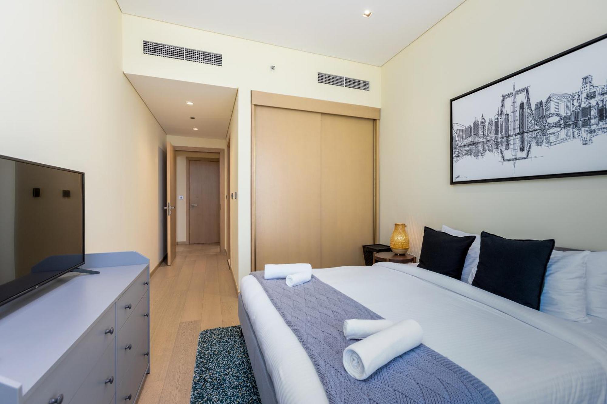 Modern 1Br Apartment, High Floor, Near Dubai Mall Екстериор снимка